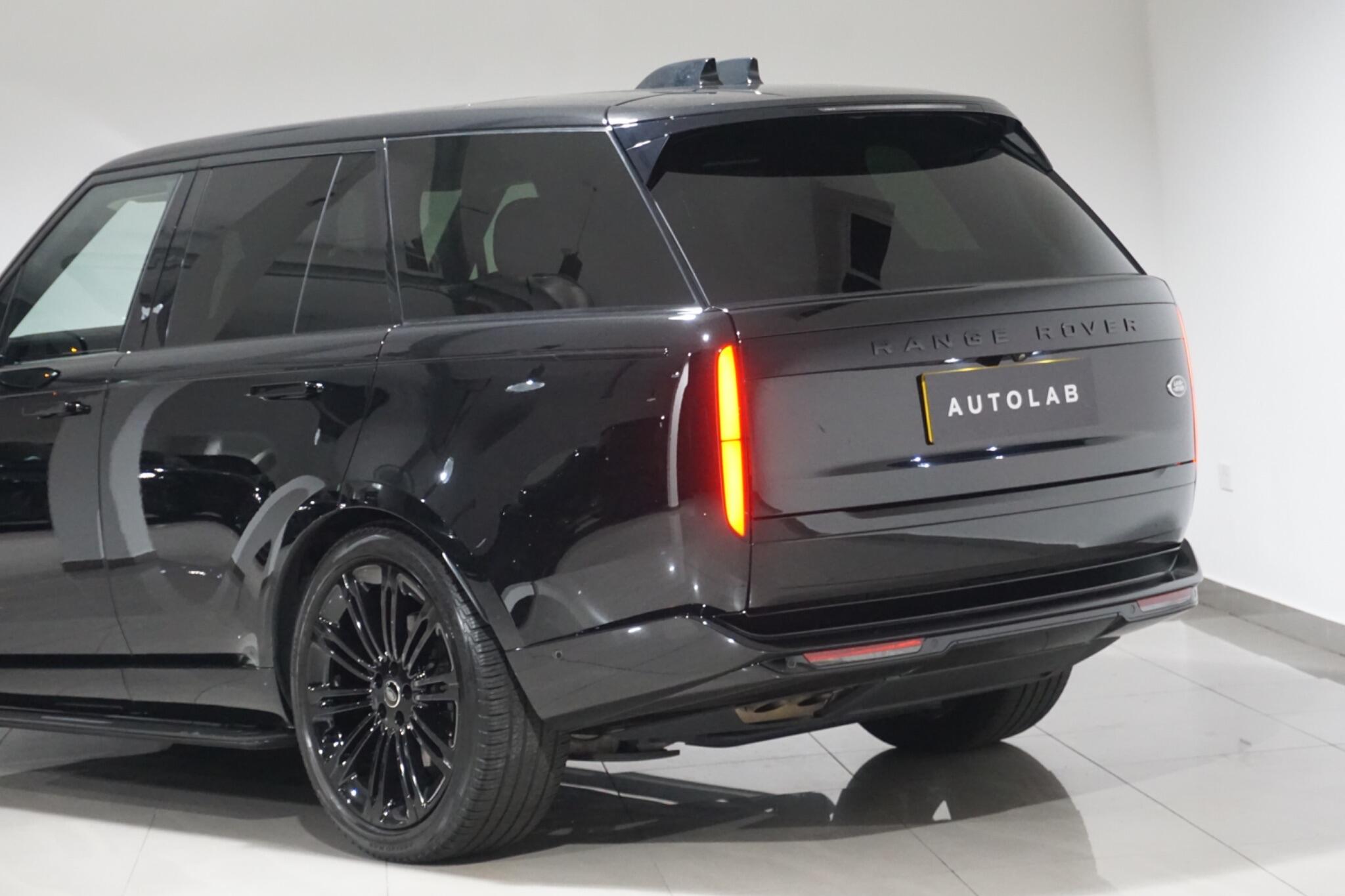 Land Rover Range Rover 3.0 D300 MHEV Autobiography Auto 4WD Euro 6 (s/s) 5dr